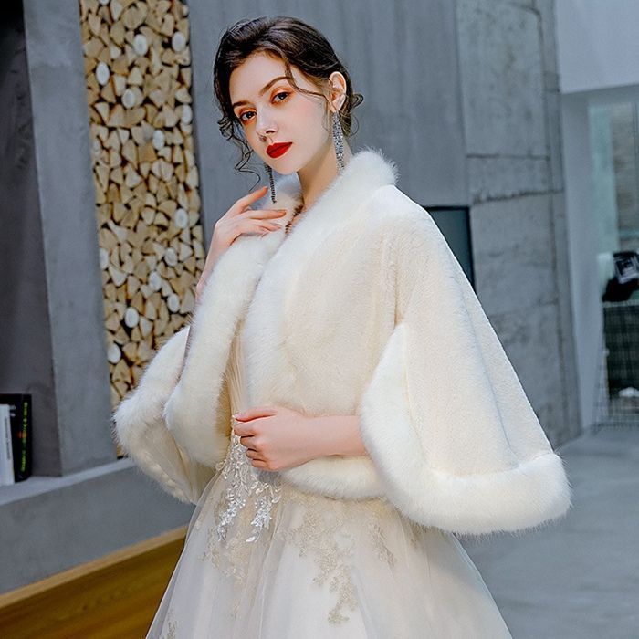 ボレロ レディース ファーショール ケープ ファー ファーポンチョ ふわふわ もこもこ ショール パーティー 冬 暖かい ウェディングドレス ポンチョ 披露宴 二次会 演奏会 発表会 shankuan17 PORTODAVIDE_IT