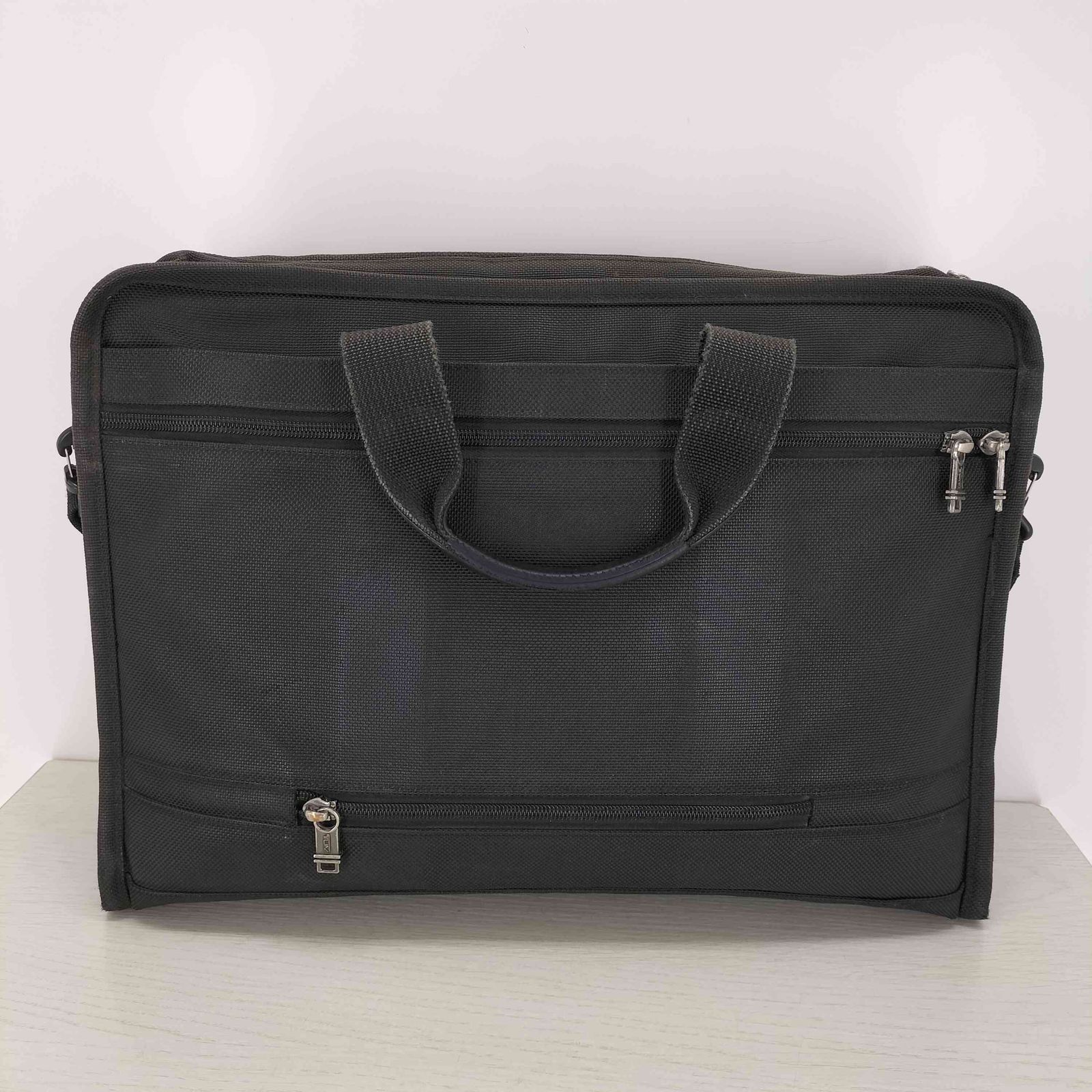 TUMI ビジネスバッグ　ブリーフケース　Narita ARRIVE 2way TUMI ビジネスバッグ ブリーフケース Narita ARRIVE 2way ブリーフ