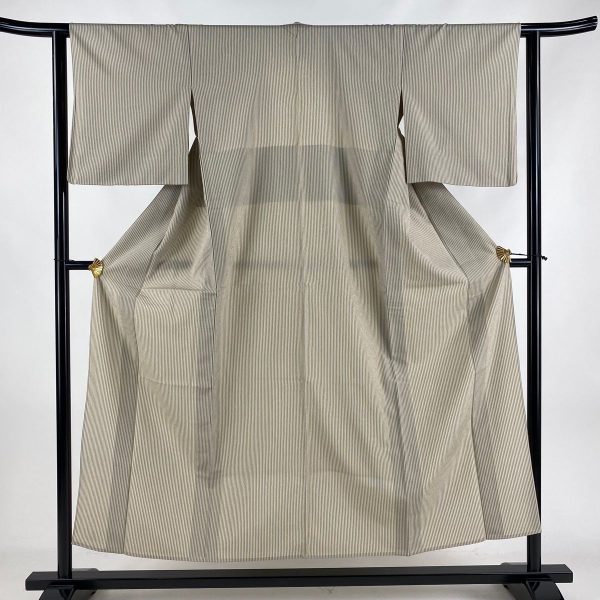 お召 身丈151.5cm 裄丈62cm S 単衣 本塩沢 証紙 縞 ベージュ 正絹