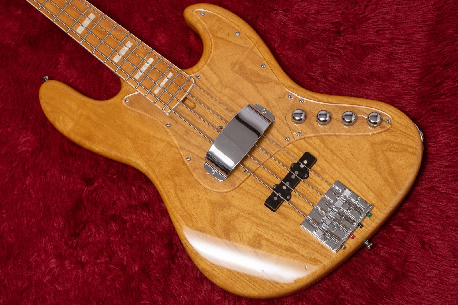 希少！生産終了品 YAMAHA BB1025X 5弦ベース ブラック ヤマハ 希少！生産終了品 YAMAHA BB1025X 5弦ベース ブラック ヤマハ 希少