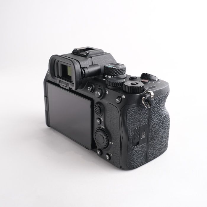 SONY - 【中古】(ソニー) SONY ILCE-7M4 アルファ7IV ボディ SONY SONY(ソニー) α7 IV ミラーレス一眼カメラ ILCE-7M4