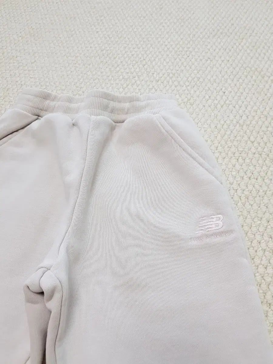  ニュー ンスキッズ 起毛 上下セット 130 その他 キッズ服(100cm~)