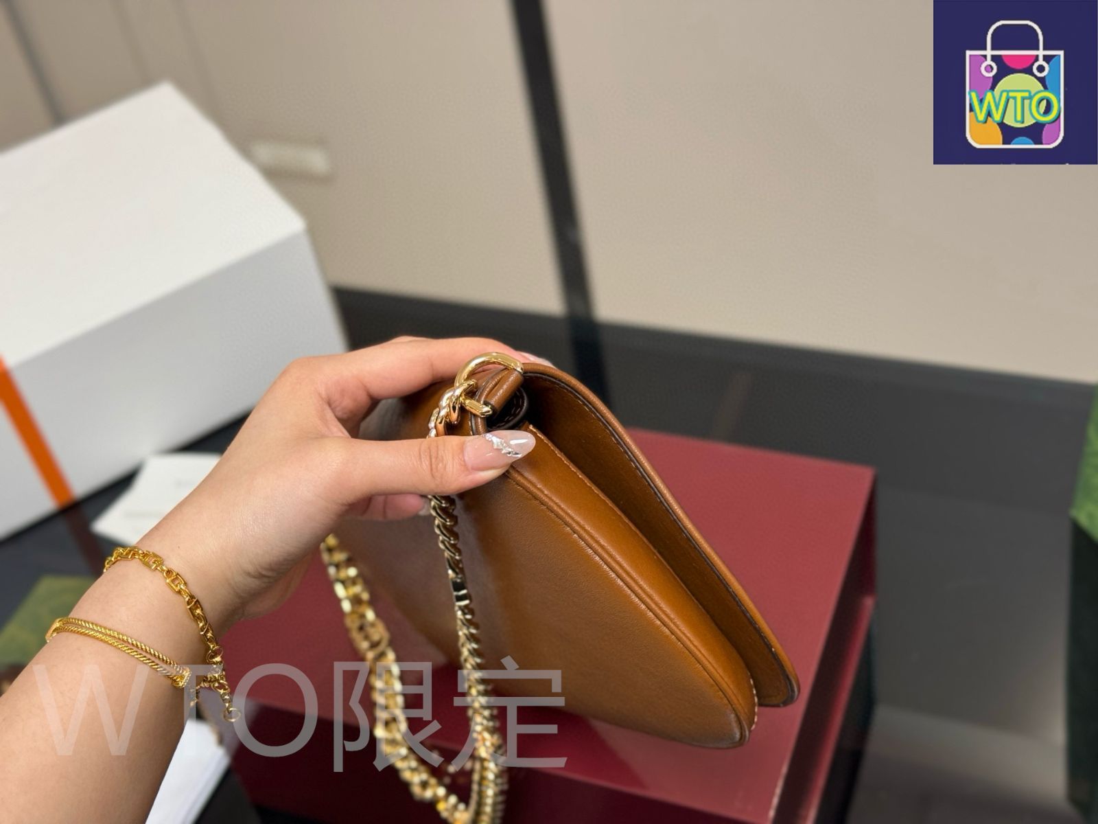 GUCCIグッチのカバン未使用に近い 今日特価】GUCCI グッチ ショルダーバッグ 送料無料 現在お得な
