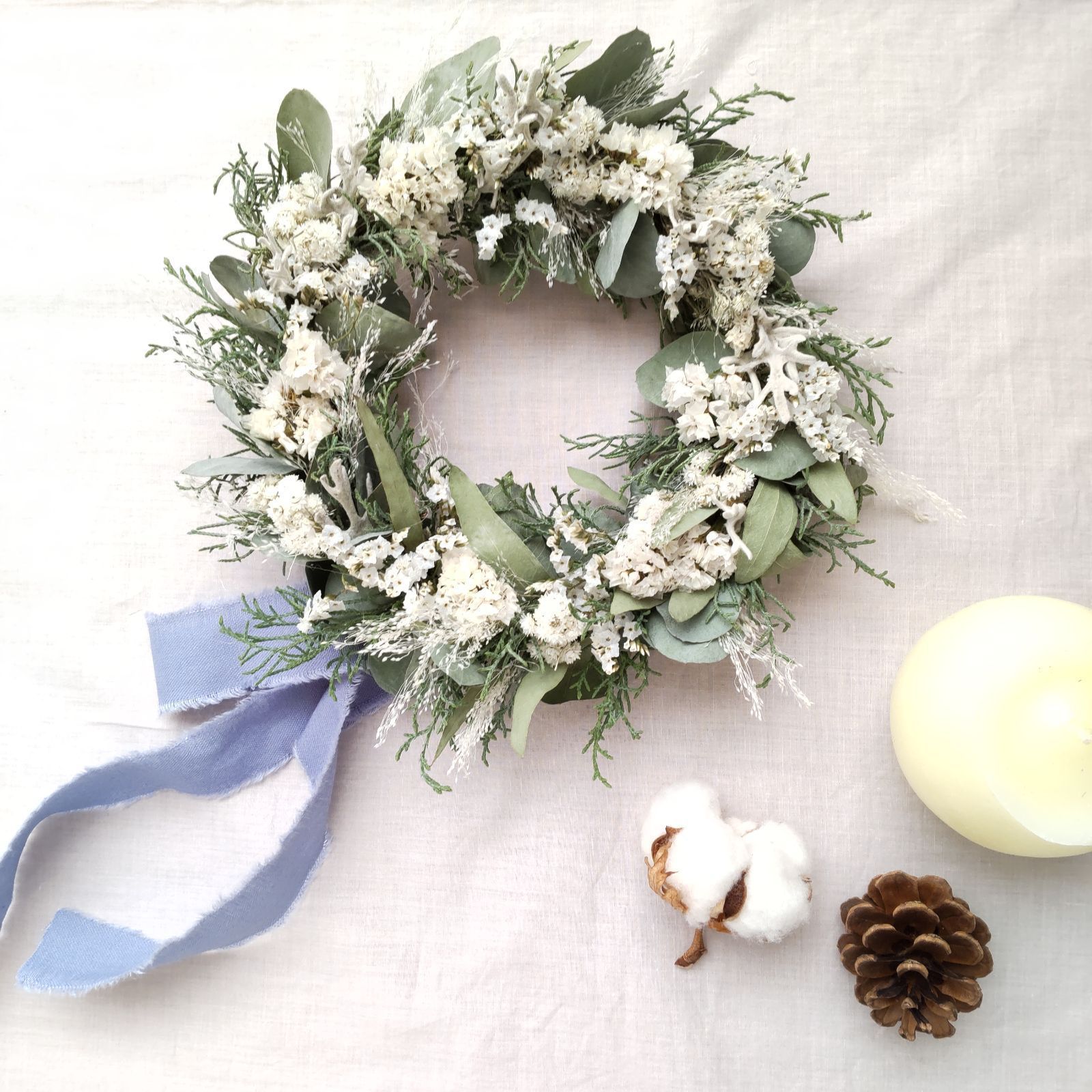 ブルーアイス&カワラハハコのホワイトカラーのウィンター リース  