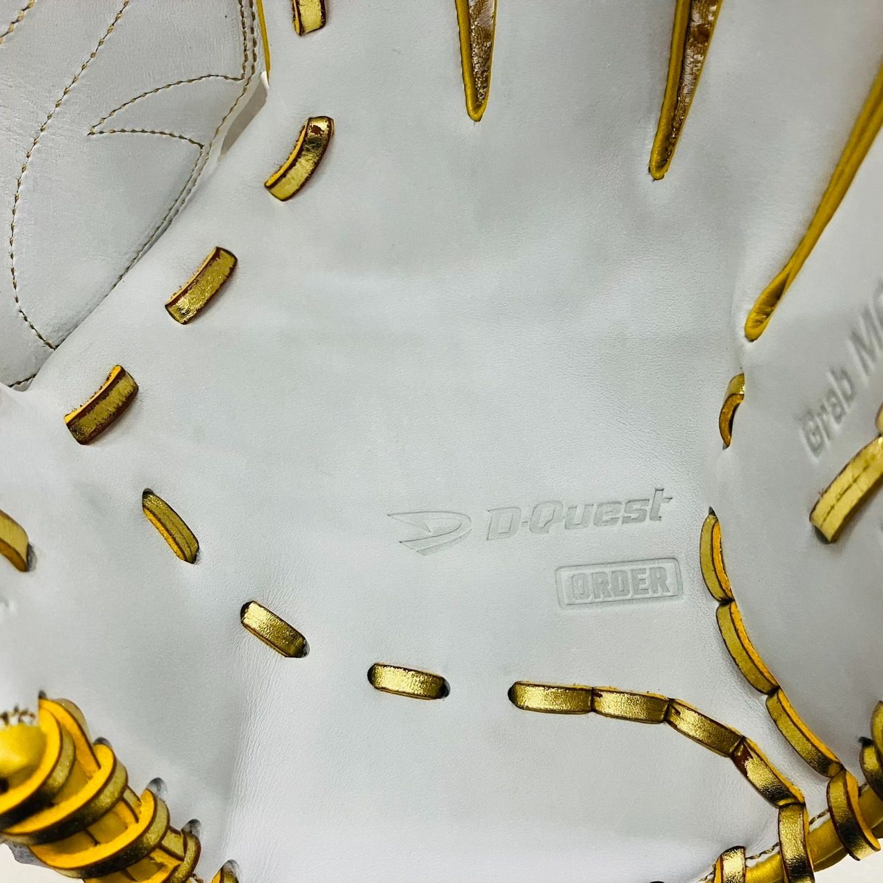 ディークエスト D-Quest プレミアムオーダーモデル 硬式用 投手