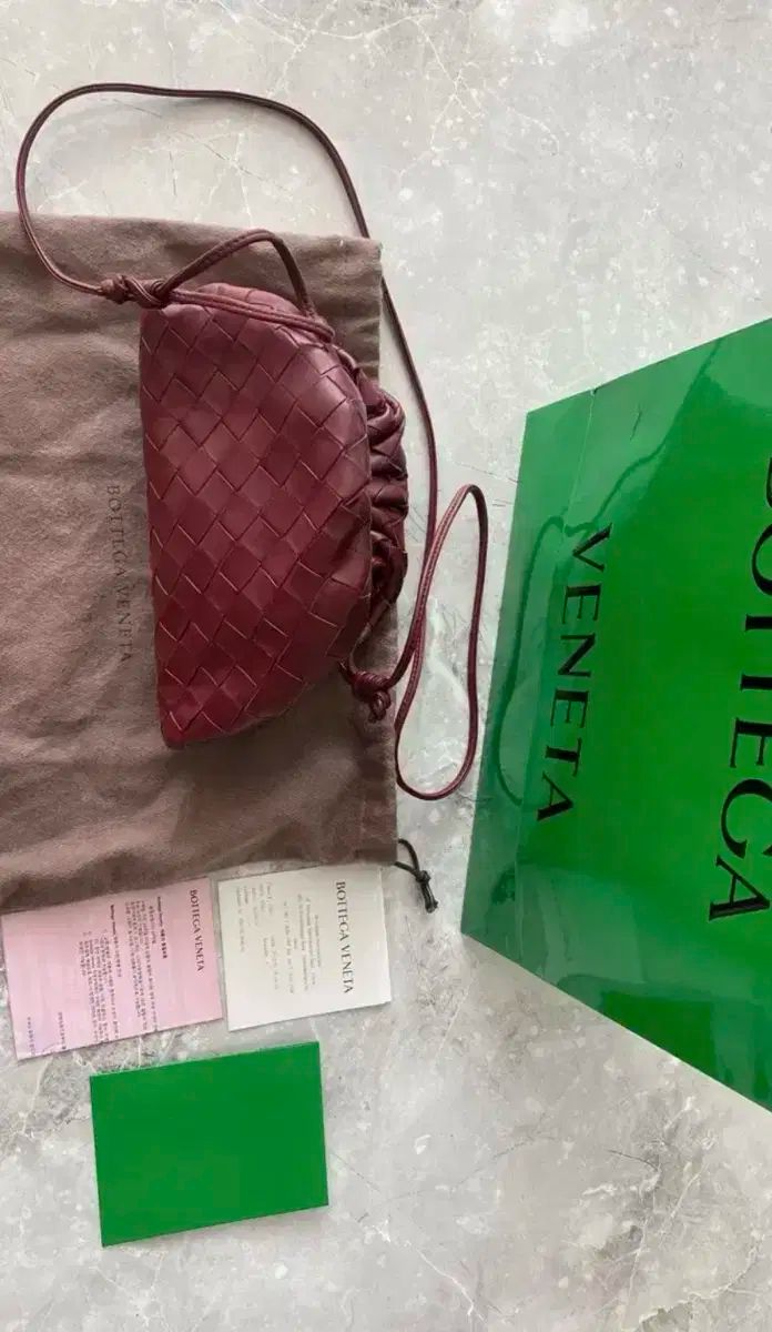 Bottega Veneta ボッテガヴェネタ ミニ ポーチ バッグ バーガンディー