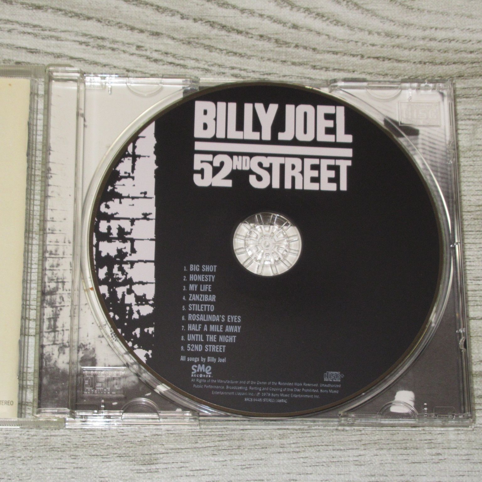 CD ビリー・ジョエル ニューヨーク52番街 帯付 SRCS-9448 デジタルリマスター CDエクストラ仕様 BILLY JOEL - メルカリ