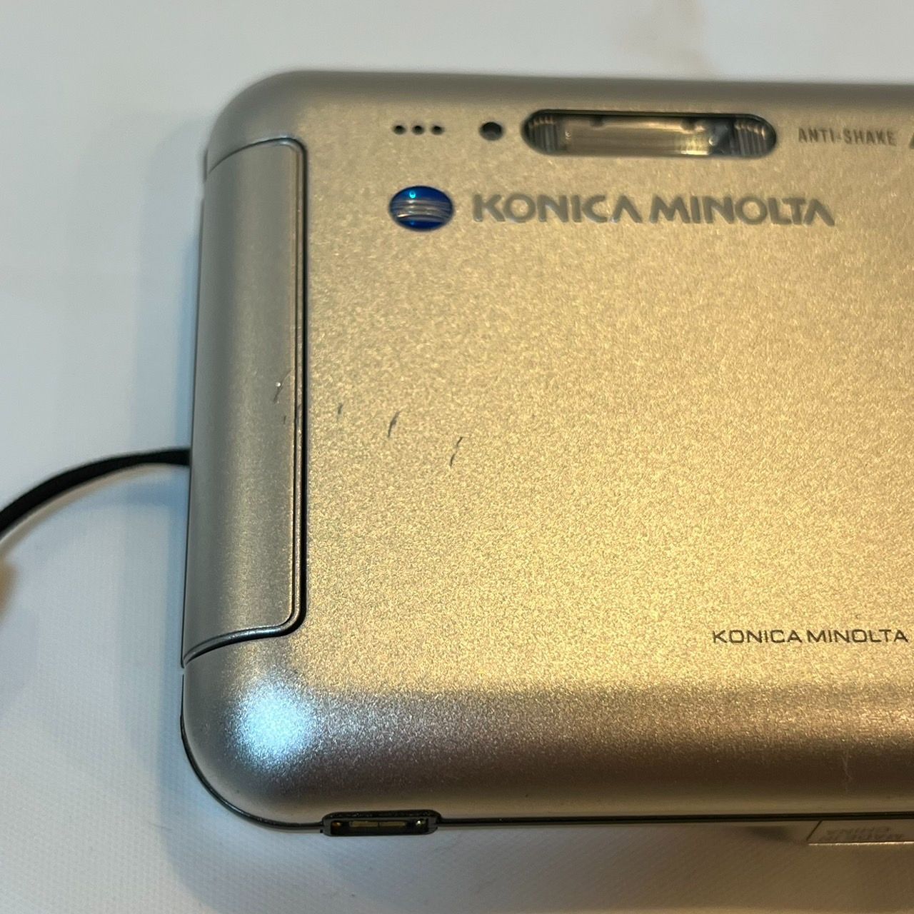 KONICA MINOLTA DiMAGE X1 コンパクトデジタルカメラ デジカメ