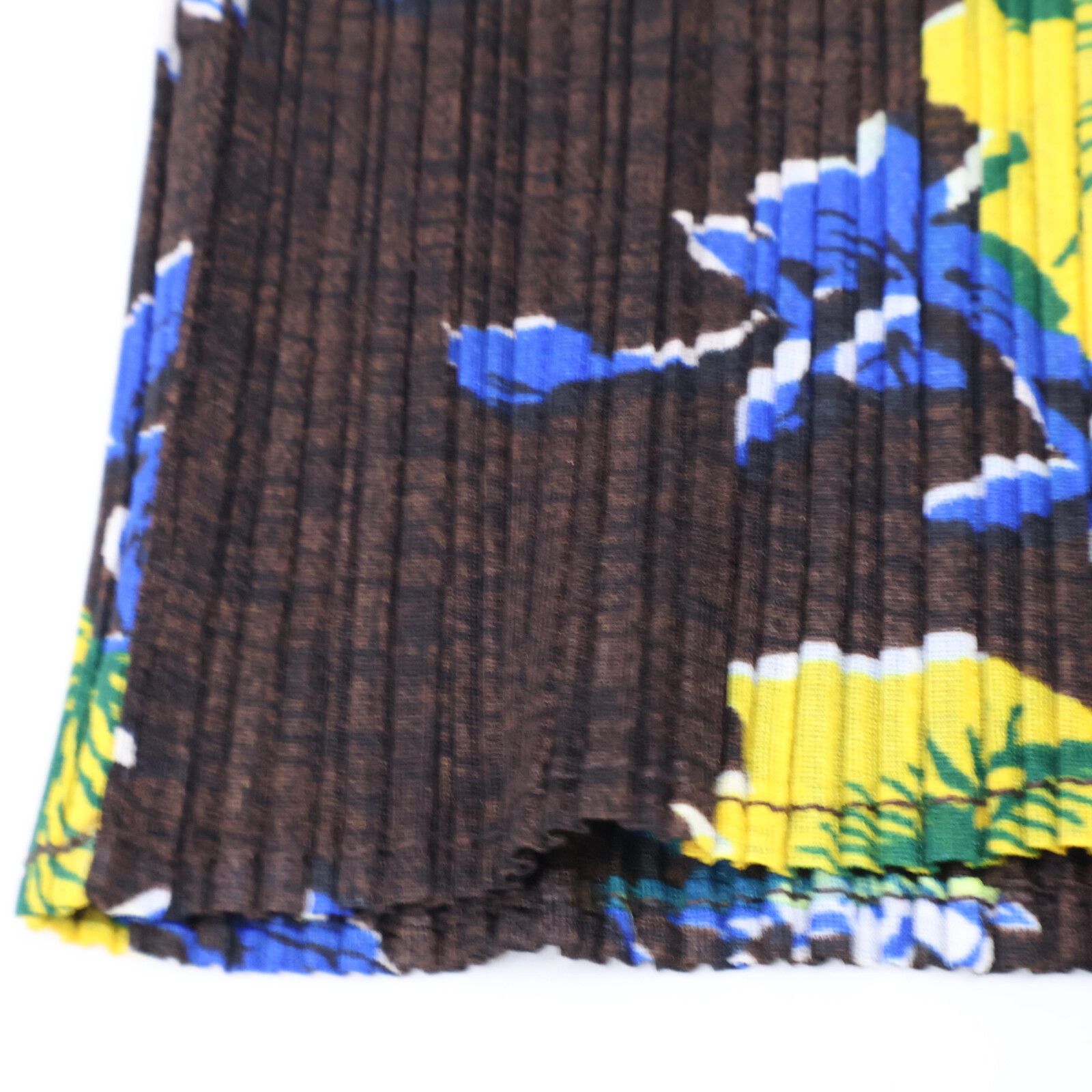 PLEATS PLEASE プリーツプリーズ PP72-JK500 ブラウン×ブルー×イエロー 花柄 ノースリーブプリーツカットソー 3 レディース PLEATS PLEASE プリーツプリーズ PP72-JK500 ブラウン×ブルー