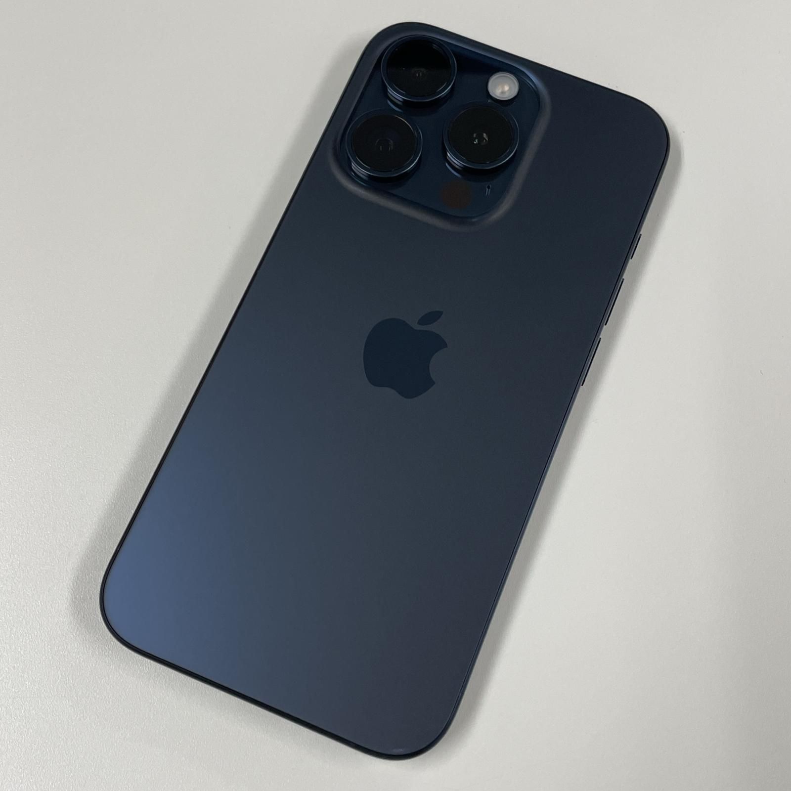 iPhone15 128GB ブルー SIMフリー docomo ムスビー｜【バッテリー100％】iPhone 15 128GB ブルー SIM