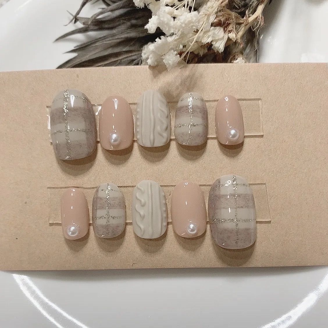 ネイルチップ オーダー 冬 チェック 韓国 ニット ベージュ ブラウン リボン アーガイルネイル/ニットネイル/マットネイル/ブラウンネイル