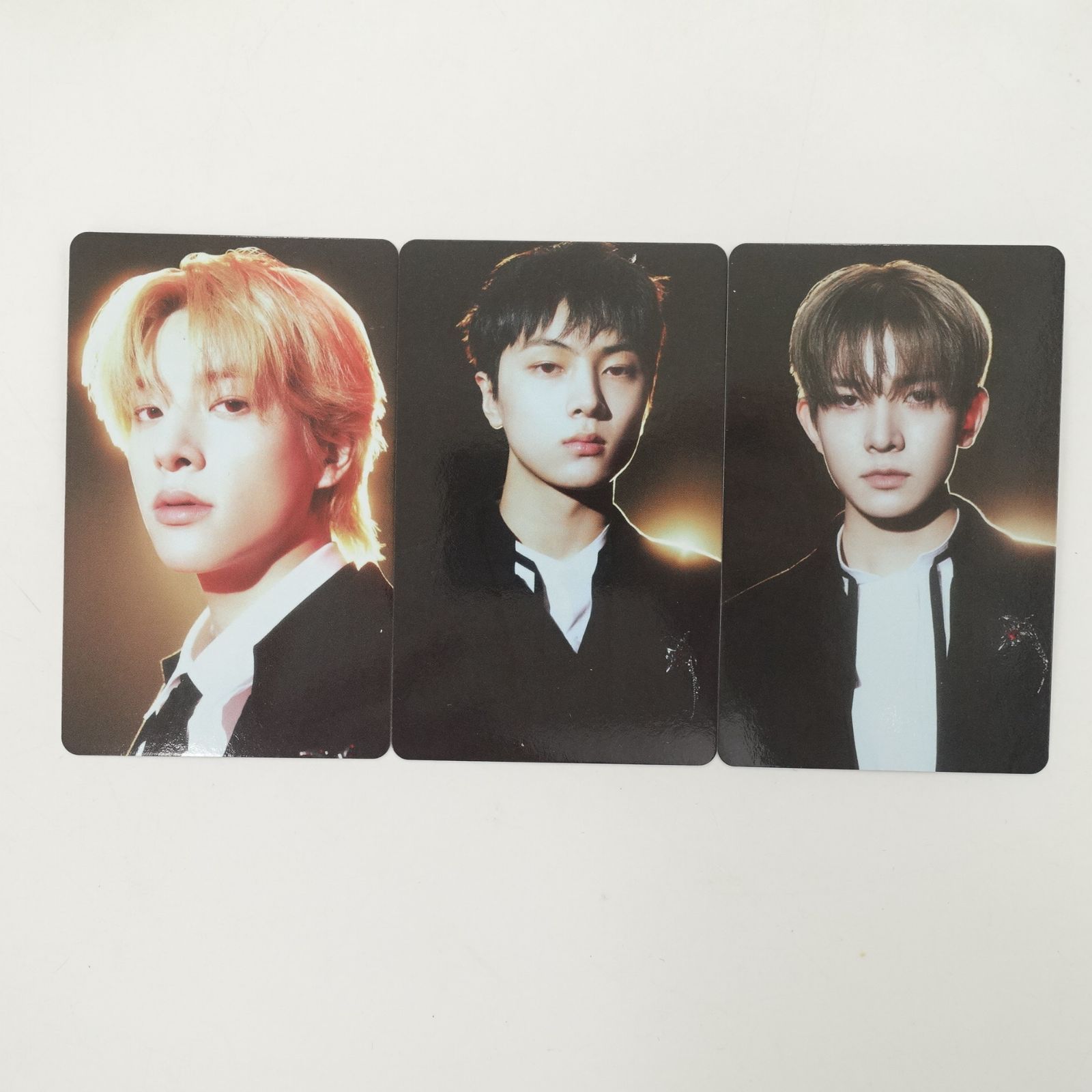 ENHYPEN エナプ DARK BLOOD kpopmerch トレカ 50枚 ENHYPEN DARK BLOOD KPOPMERCH R2 PHOTOCARD OFFICIAL | eBay