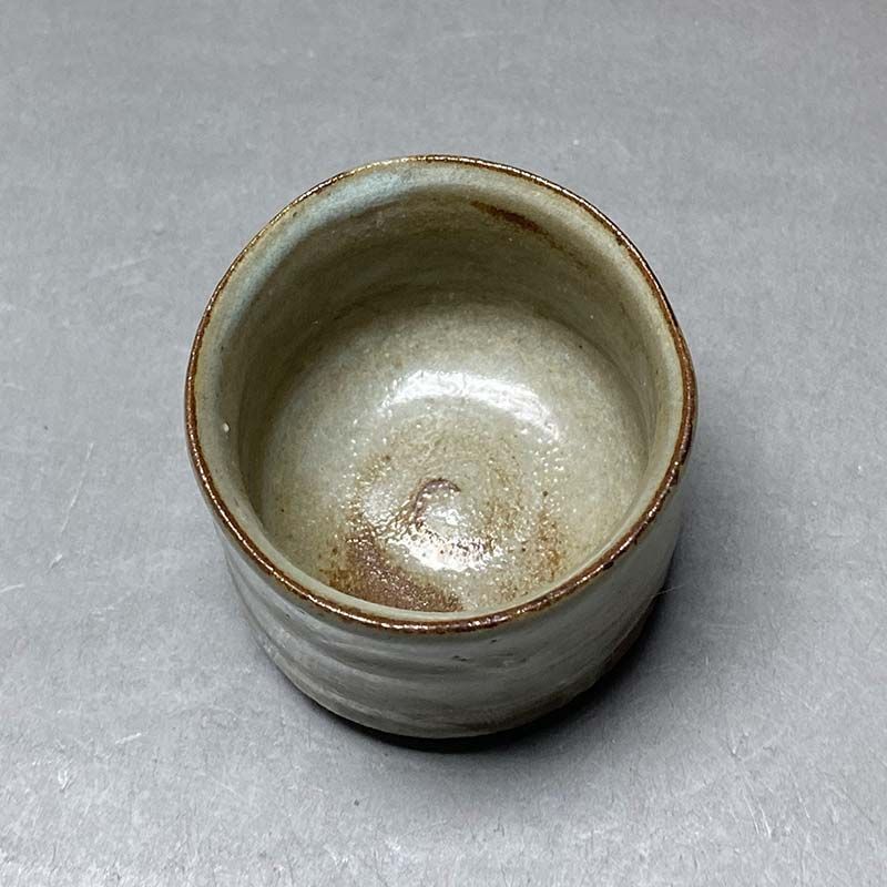 岡部嶺男美濃唐津灰釉ぐい呑み収集家依頼品 - メルカリ