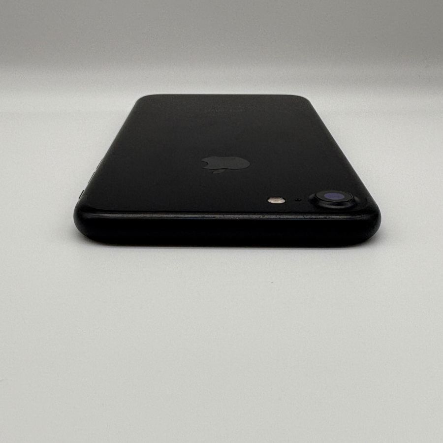 iPhone 7 Black 32 GB SIMフリー 最終値下げ！iPhone 7 Jet Black 32