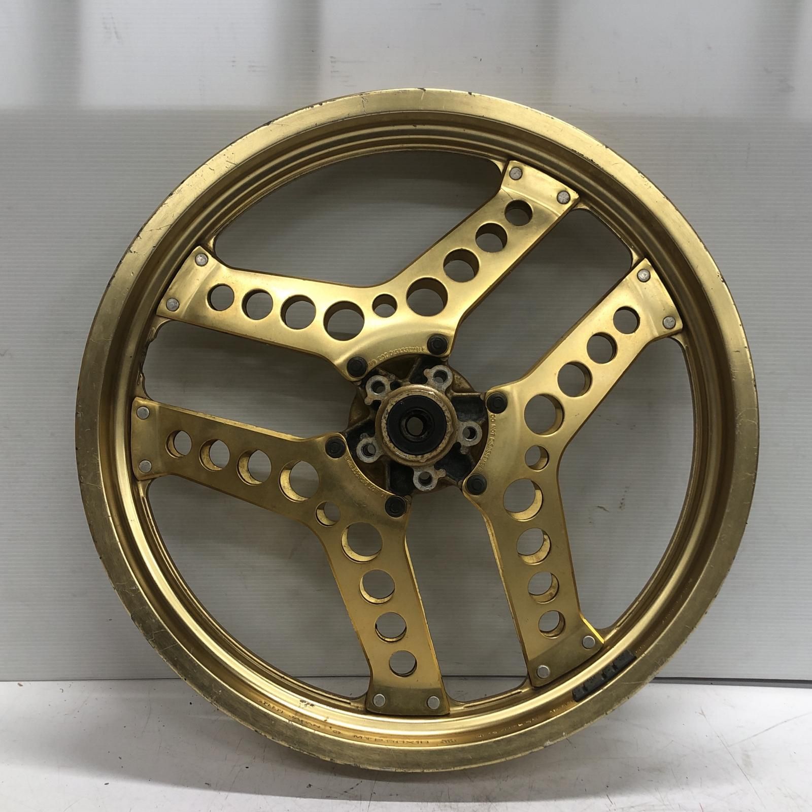 CB750 RC42 フロントホイール