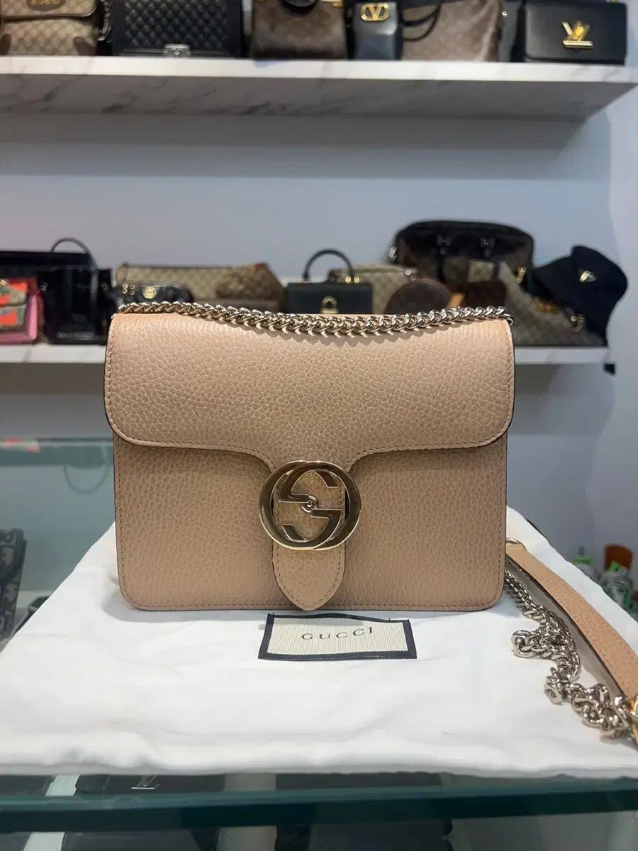 510304 GUCCI グッチ インターロッキング GG スモール チェーンバッグ ベージュ