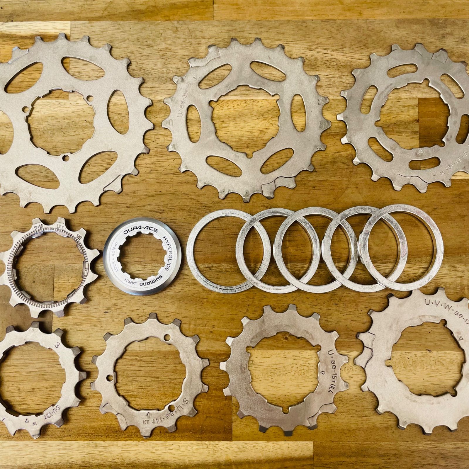 DURA-ACE 8s カセット スプロケット CS-7401 12-23T デュラエース