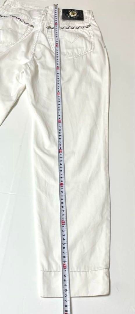 ヴェルサーチェジーンズ