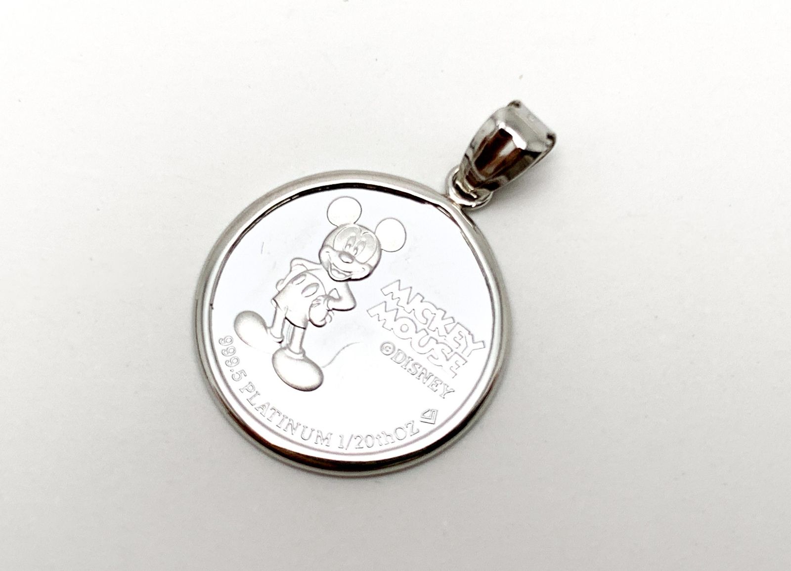 DISNEY ディズニー 純Pt プラチナ Pt999 1/20oz Mickey&Friends ミッキー&フレンズ 100周年 コイン ペンダント