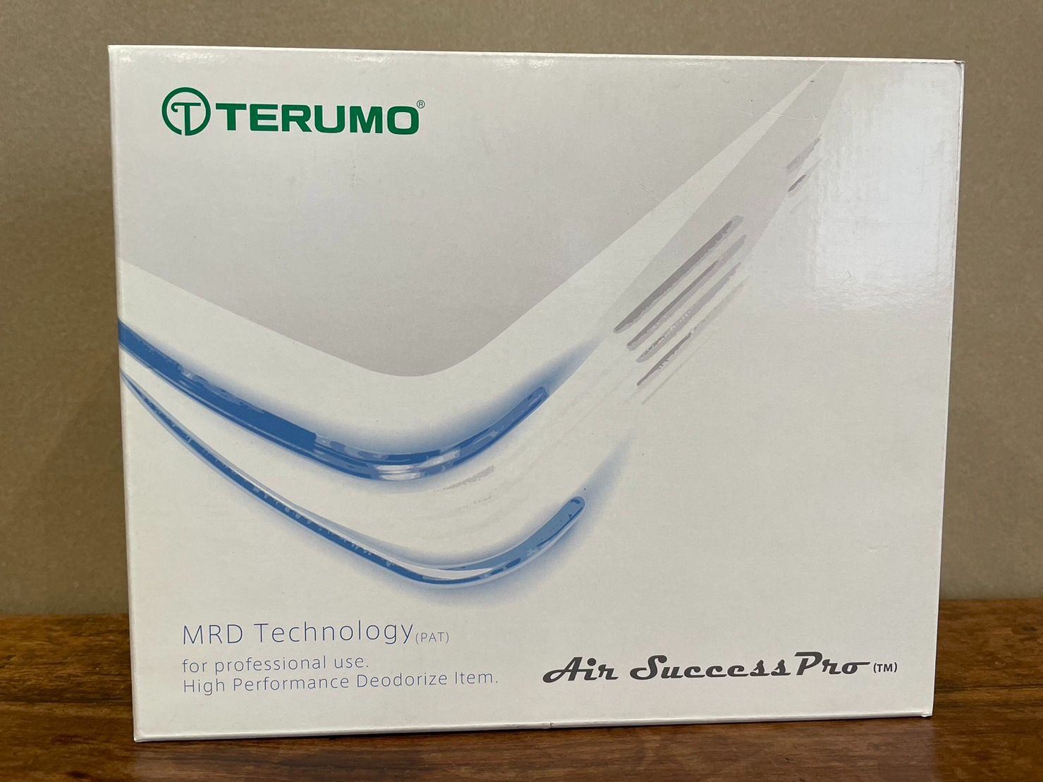 新品 動作確認済 イオン消臭機 エアーサクセスプロ AM-PA20W TERUMO テルモ