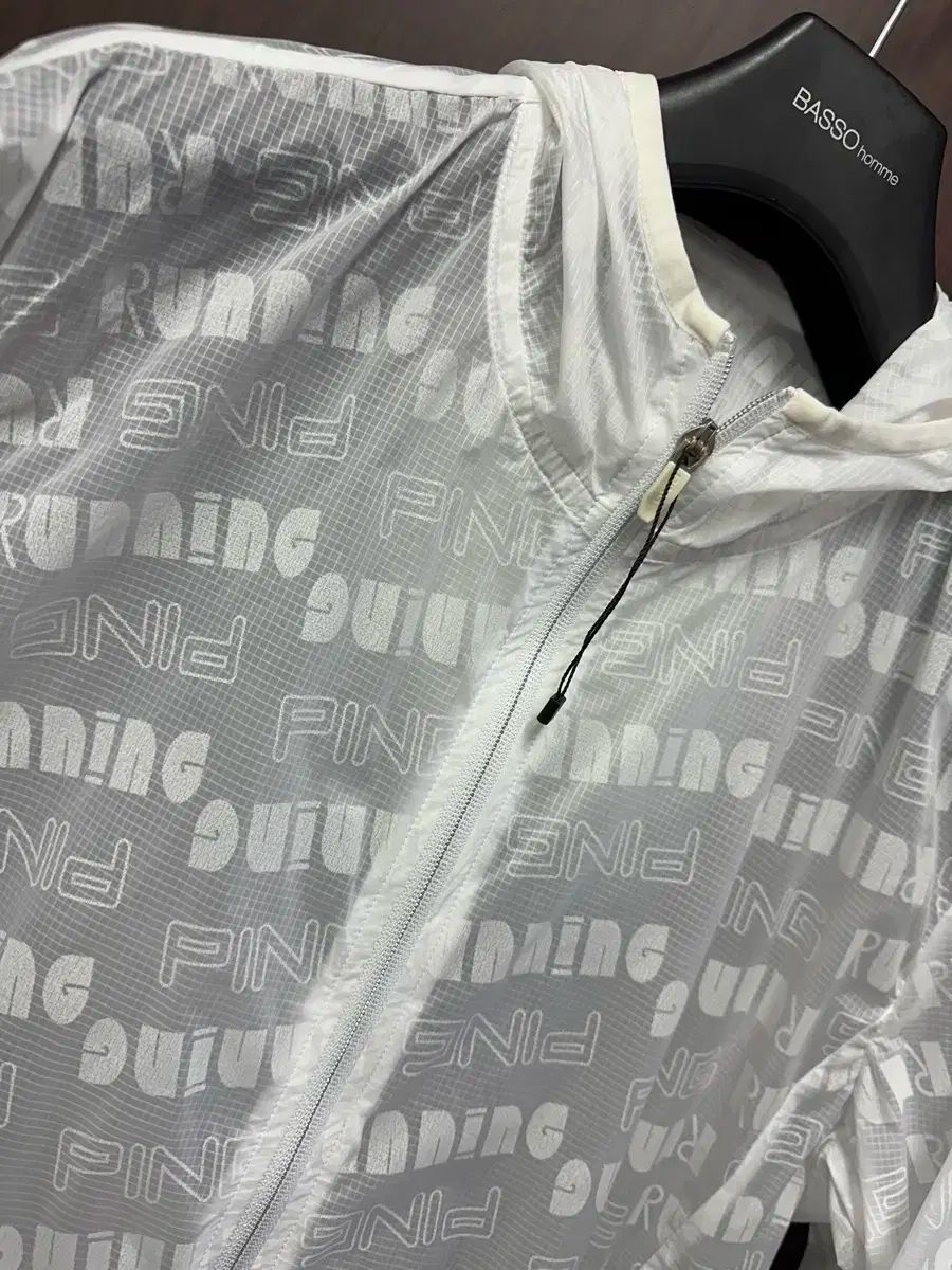のディスプレイ PING ゴルフ メンズ ウィンドジャケット