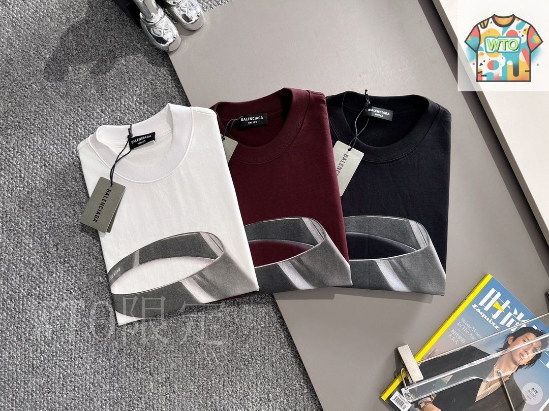 関税送料込 BALENCIAGA Tourist サンダル ロゴ入り バレンシアガ新作シューズ「ツーリスト」“ロゴ刺繍”を配した