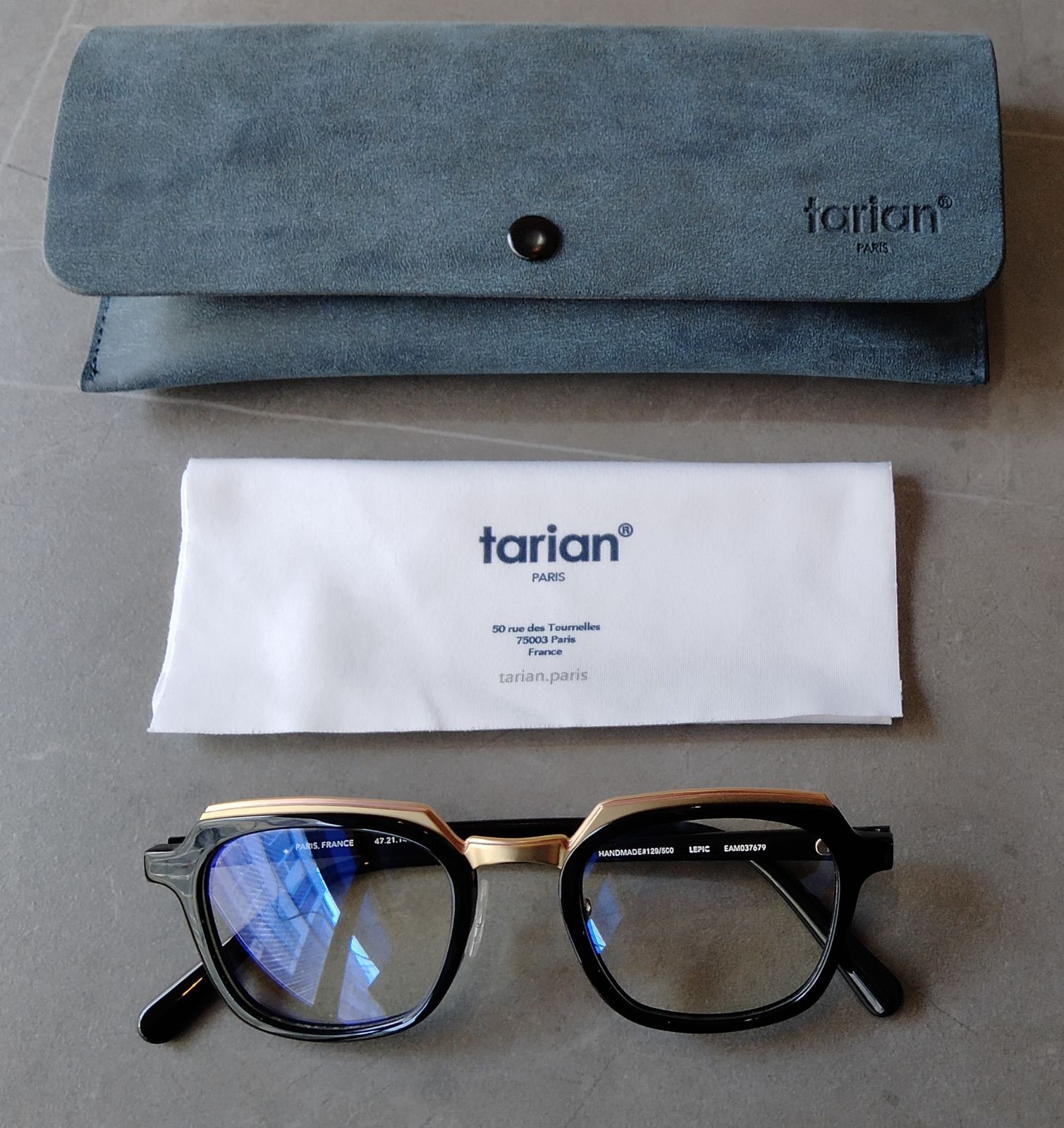 tarian PARIS（タリアン）』「LEPIC‐Black/Gold」 EAM037679 ［男女