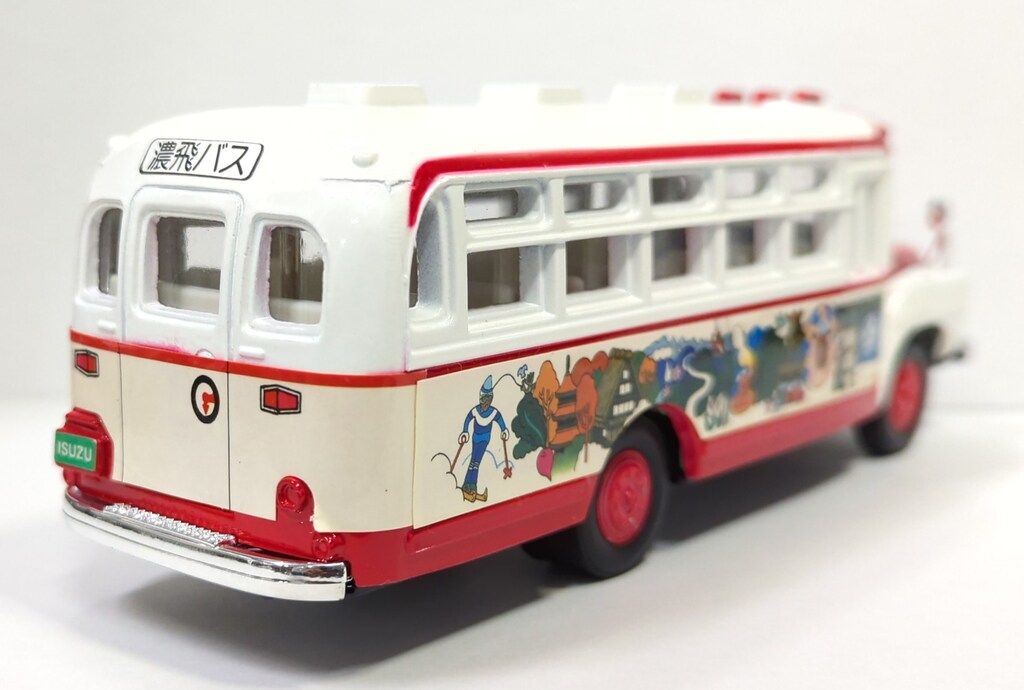 TOMY トミカダンディ いすずボンネットバス 白川郷(濃飛バス) DB