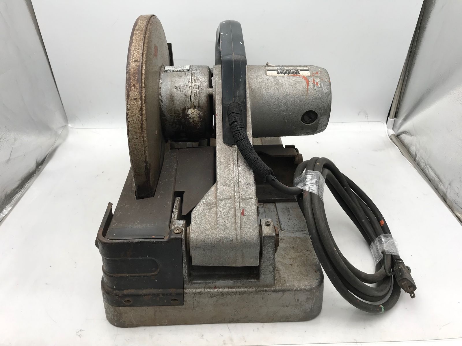 品 Shindaiwa|新ダイワ 307mmチップソーカッター LA305 ITJMSDGMS7RW エコツール小牧ｲﾝﾀｰ店 M02