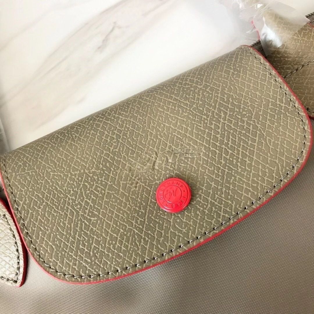 新品 Longchamp ル プリアージュハンドバッグ 70周年 馬刺繍 L スペシャル特典 新品 Longchamp ル プリアージュハンドバッグ 70