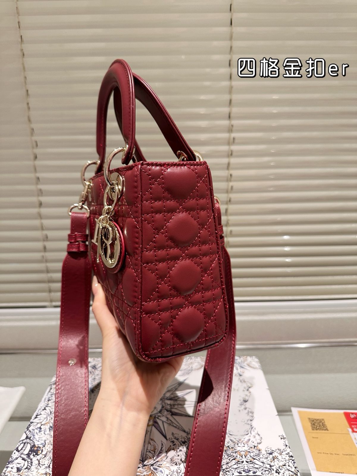 Dior Lady Dior ミディアム　ラムスキン　新品未使用　パウダーピンク 今日特価】Dior Lady Dior ラムスキンバージョン（ディオール