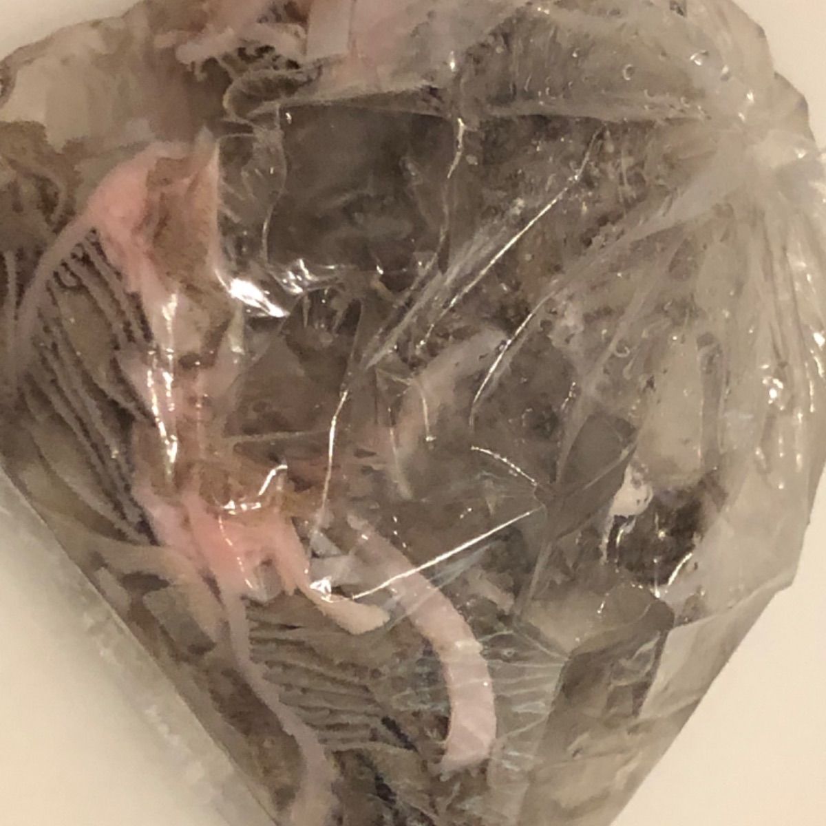 鮮度抜群黒毛和牛レバー、ハツ刺し、センマイ刺3種盛　鉄分補給　ホルモン一頭買い-3