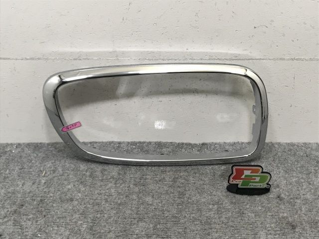 新品!7シリーズ E65/E66 純正 右 フロント グリルメッキガーニッシュ/グリルメッキモール 51.13 7 145 740 51137145740 BMW(134518)