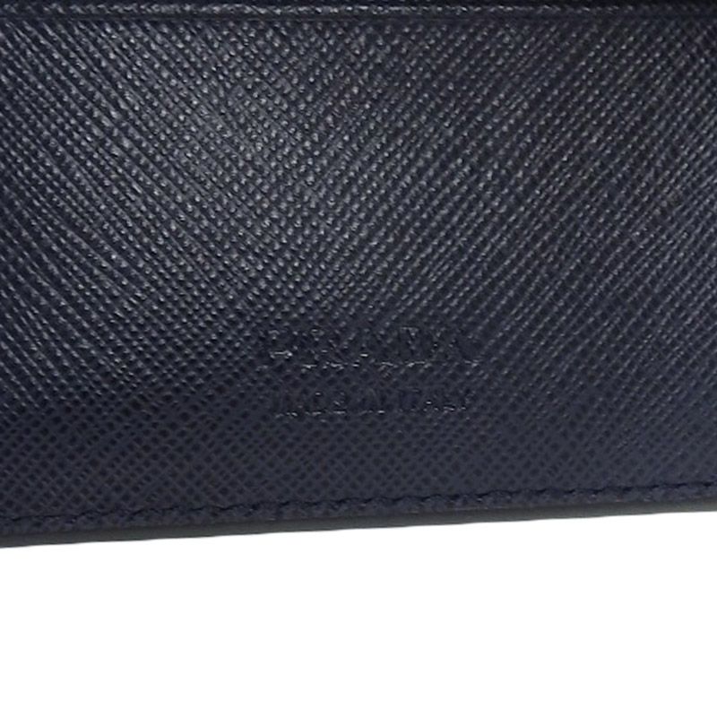 PRADA 二つ折り財布