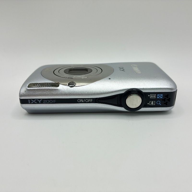 Canon IXY 200F Silver キャノン イクシー シルバー コンパクト