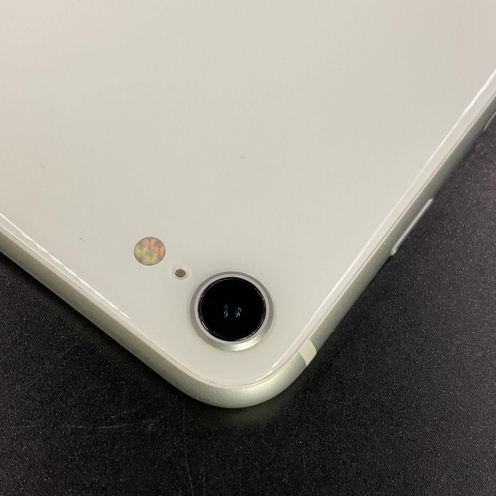 iPhone ホワイト SE 64GB 第2世代 Apple SIMフリー | (SE2