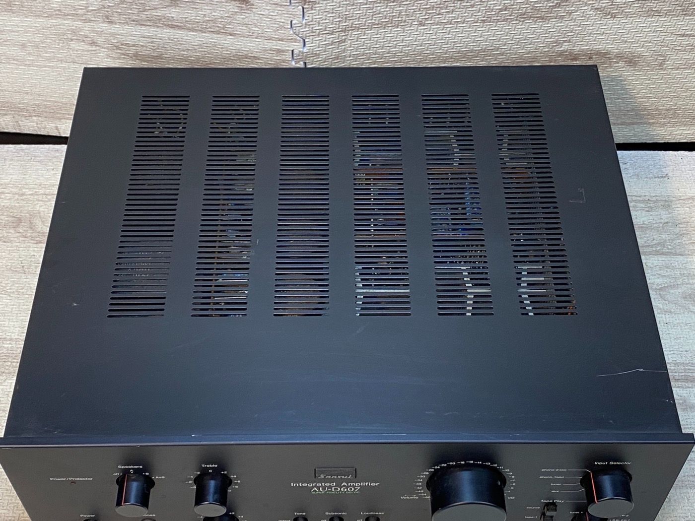 品質も絶対に保証！ sansui プリメインアンプ AU-D607 ジャンク