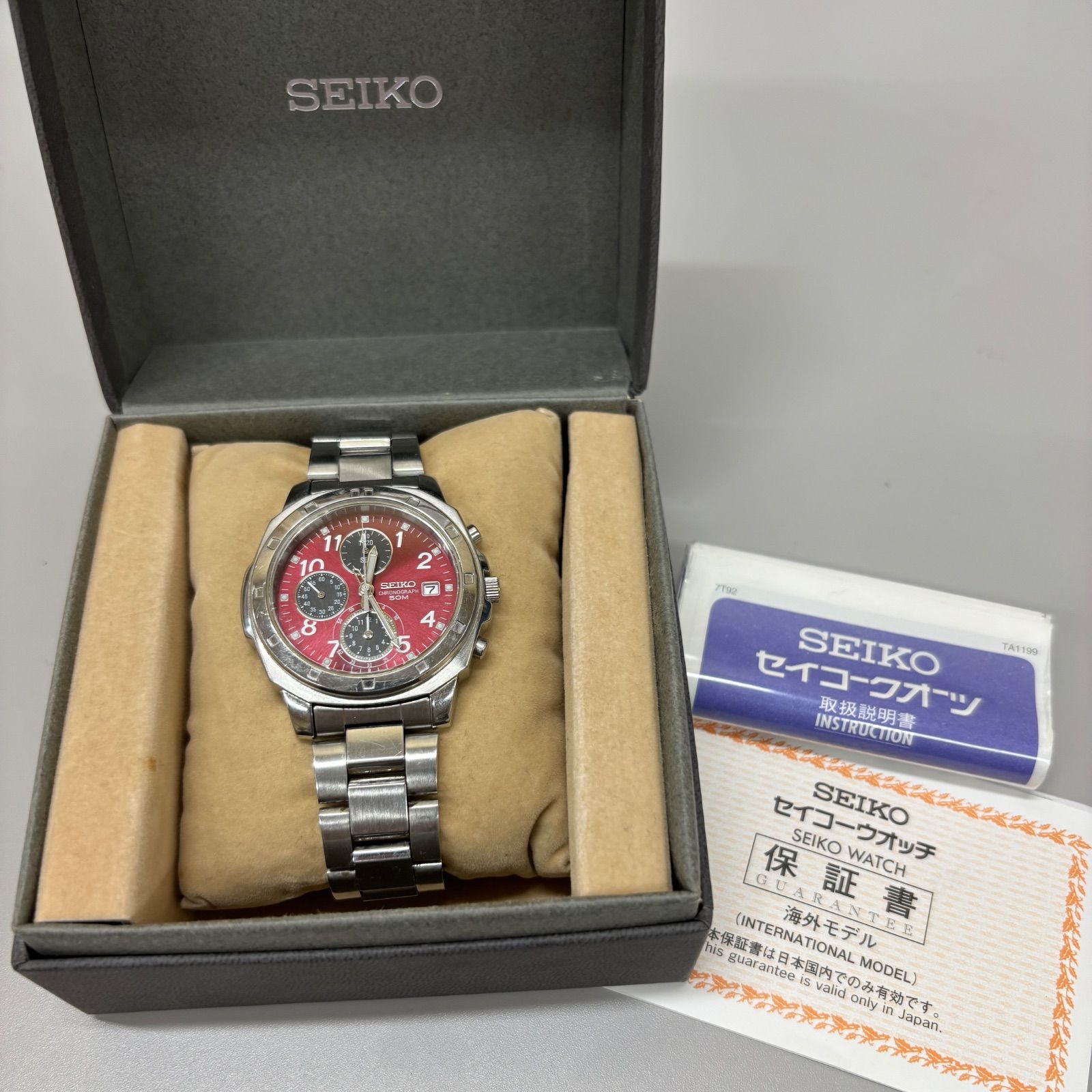 ◎SEIKO セイコー 腕時計 クロノグラフ 7T92-0CA0 QZ 赤文字盤 - メルカリ