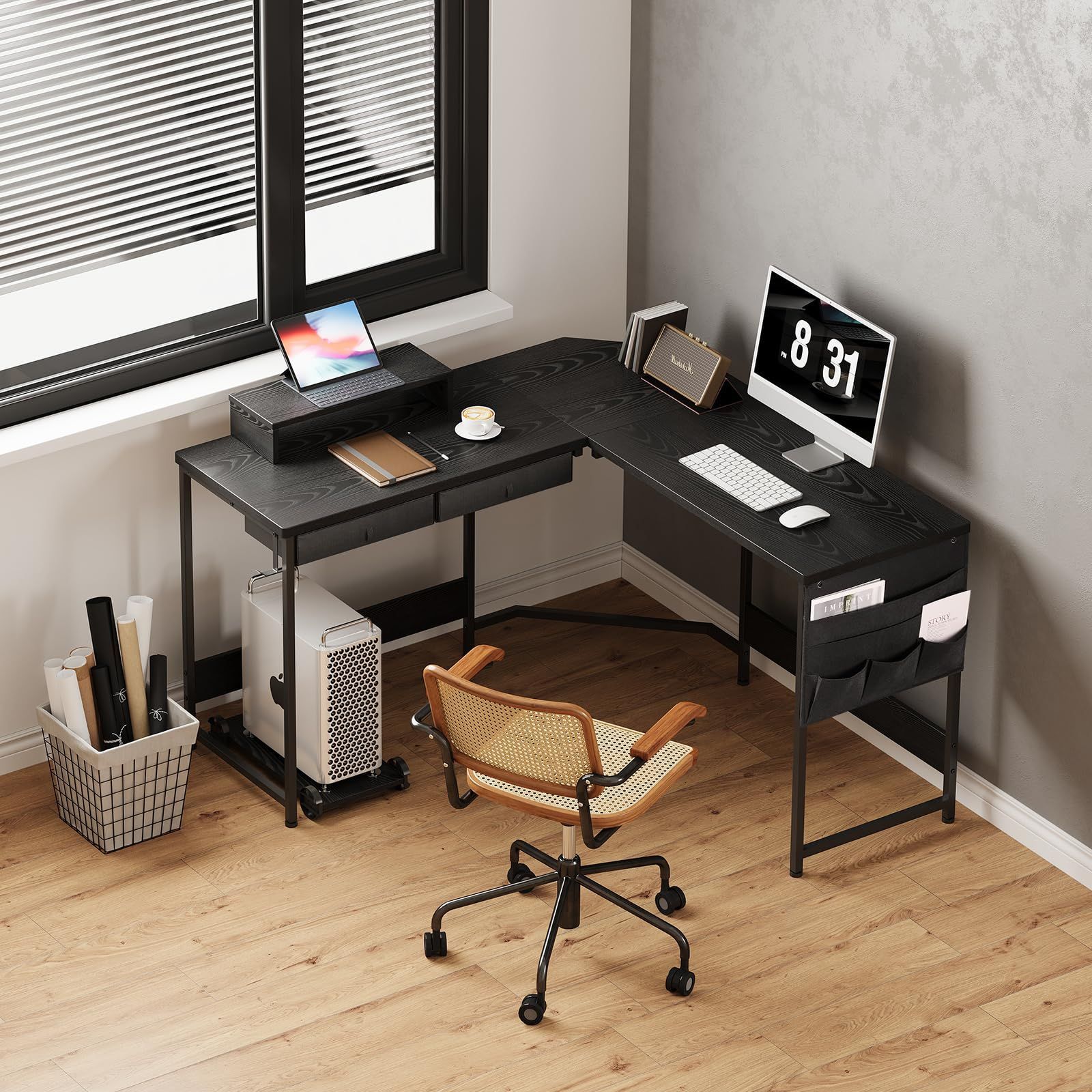 黑い ゲーミングデスク