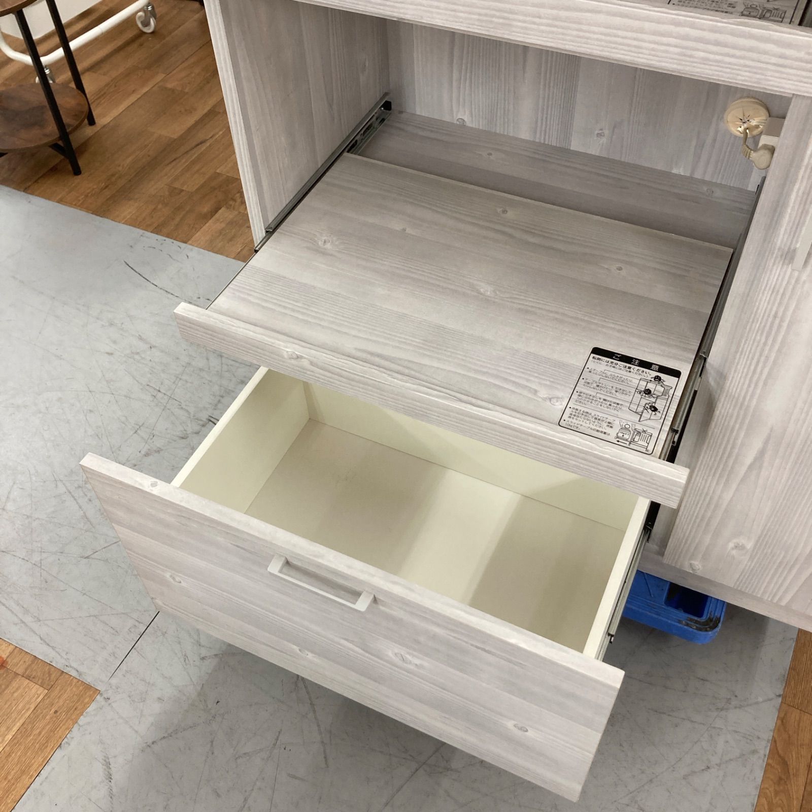 19527 2枚ガラス扉キッチンボード 幅160 NITORI