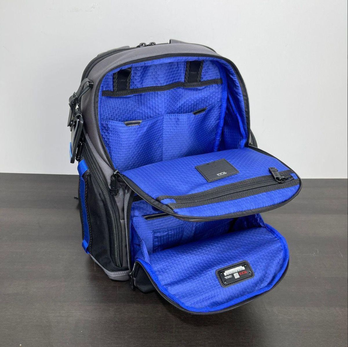 新品未使用 TUMI ALPHA BRAVO 「サーチ」バックパック青×黒232789  