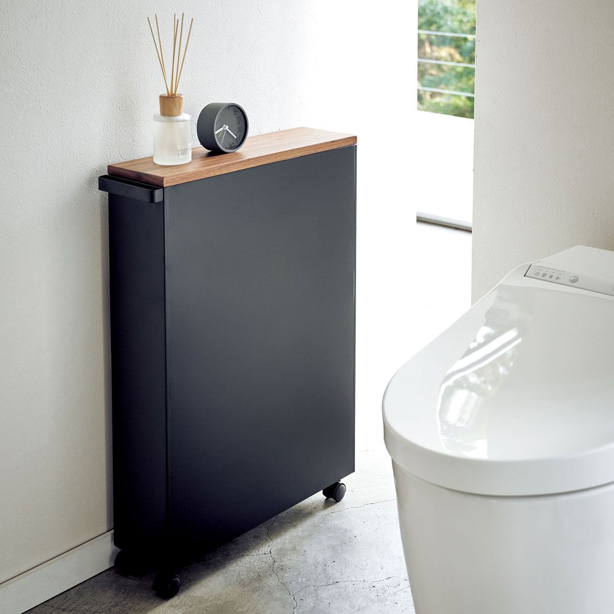 隙間収納 山崎実業 tower タワー ハンドル付きスリムトイレラック ブラック SPORTUS 北海道 沖縄
