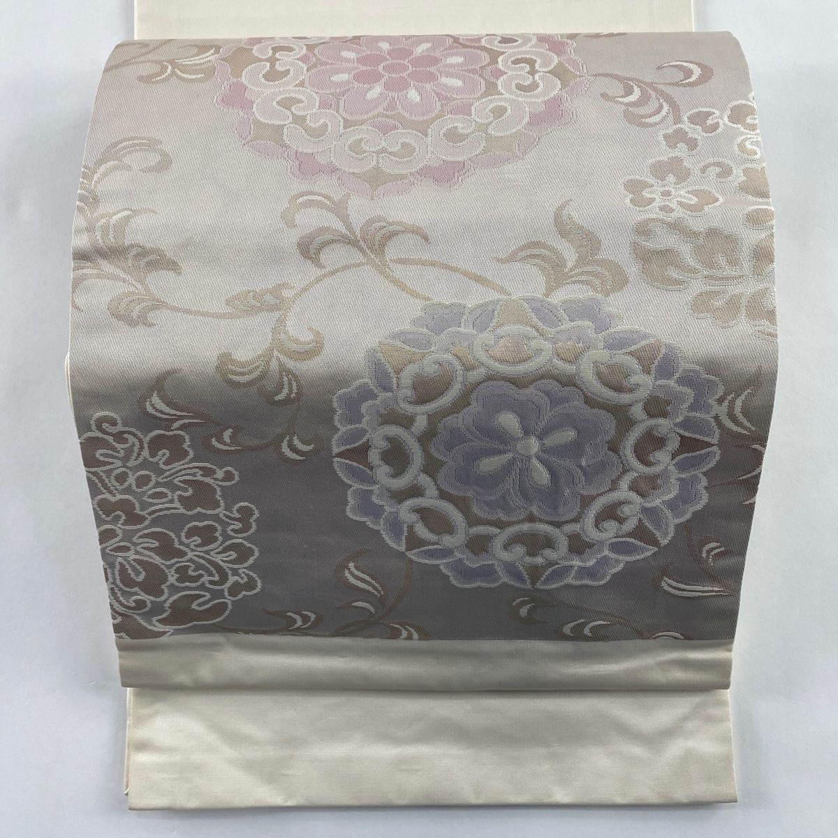 開き名古屋帯 優品 華文 花唐草 箔 クリーム 正絹 【中古】