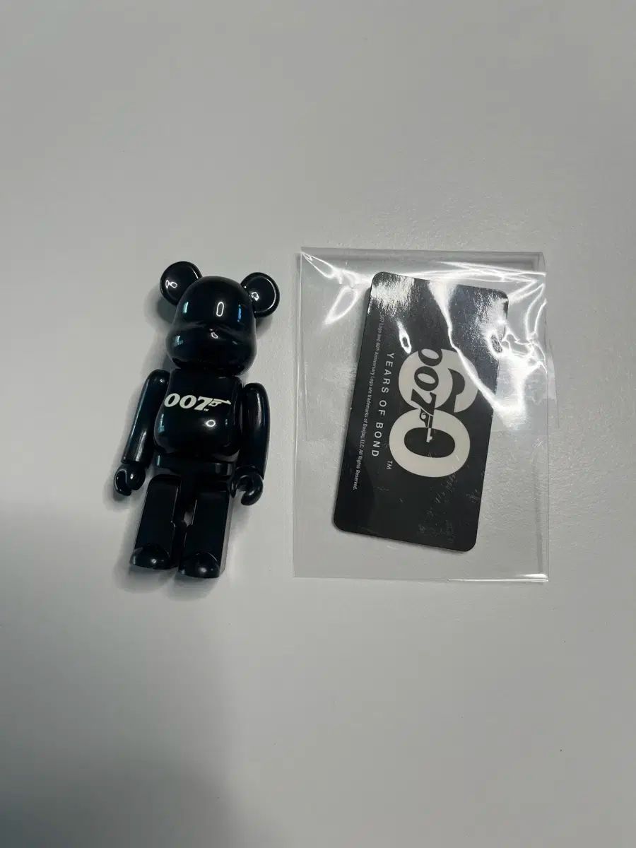 BE@RBRICK(ベアブリック) 44 焦げた 007