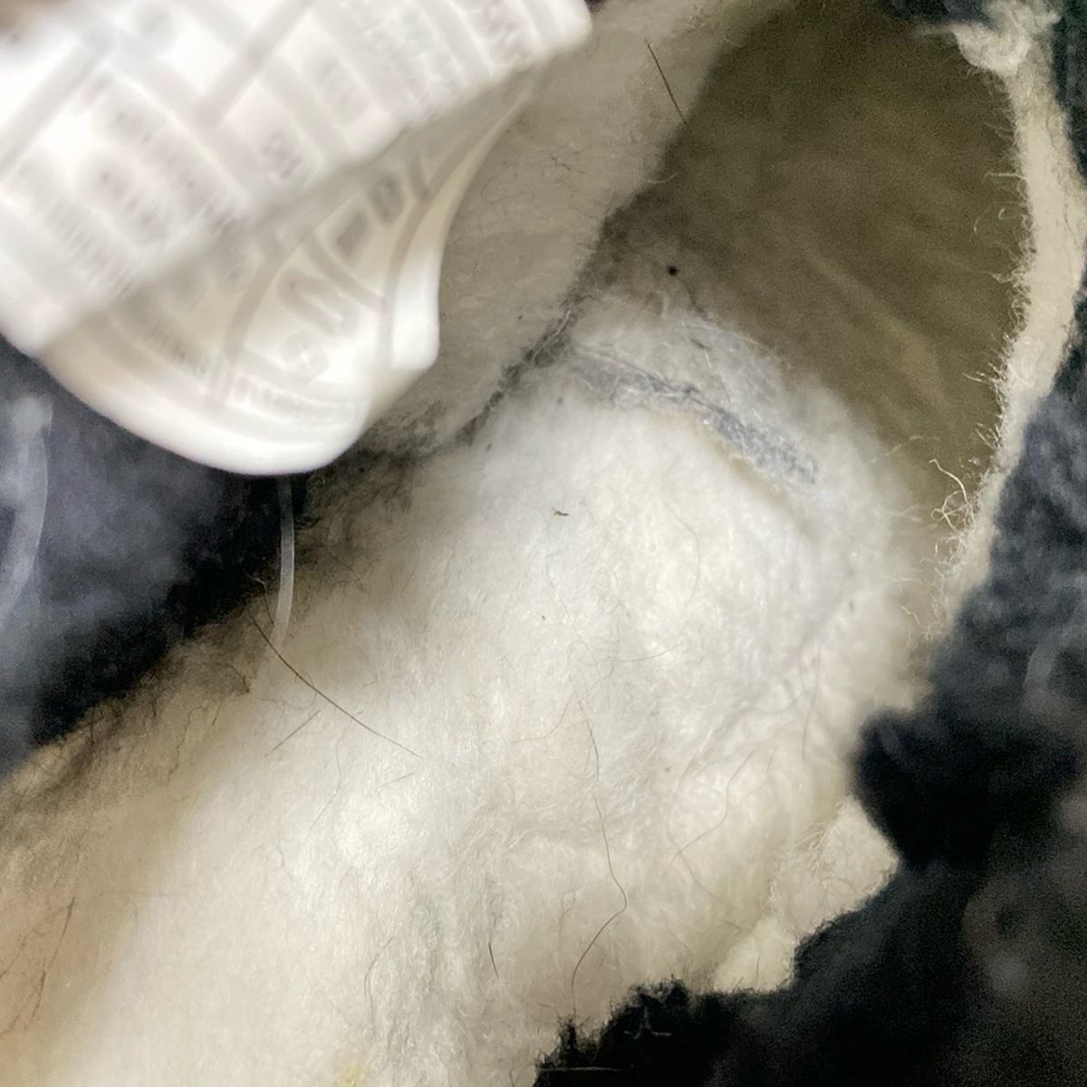 UGG アグ ショートブーツ 24 レディース クラシック ウルトラ ミニ プラットフォーム 1135092 黒 ムートン KIN-KAAI_COM