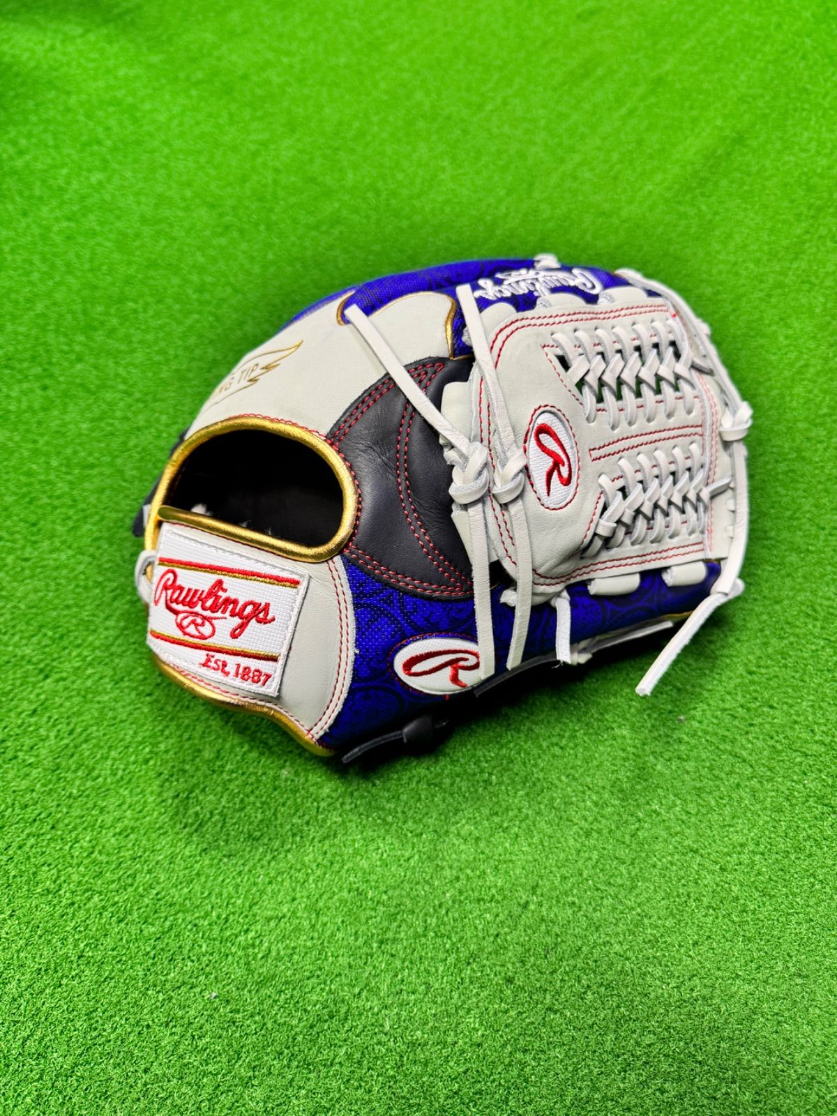 ローリングス東京シリーズ限定グラブ TWICEミナ始球式使用モデル ローリングス東京シリーズ限定グラブ TWICEミナ始球式使用モデル