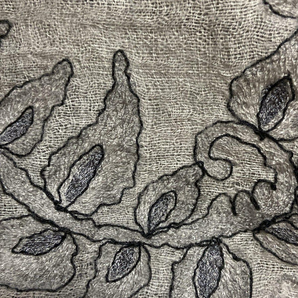 ファリエロサルティ ストール