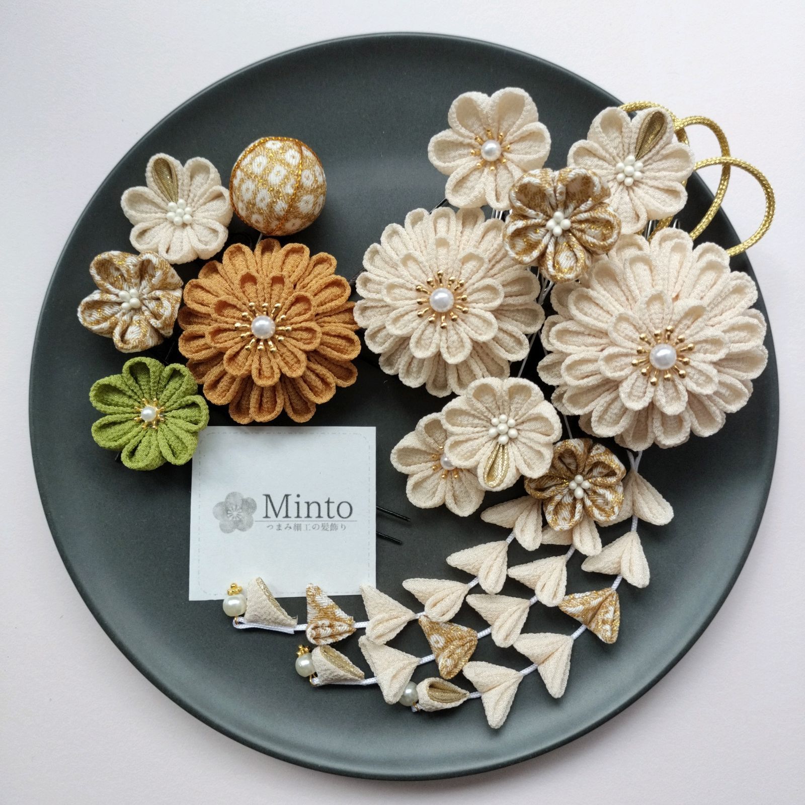 ハイキュー アニメデッキ ホログラム缶バッジ 紙飛行機 黒尾鉄朗 30点