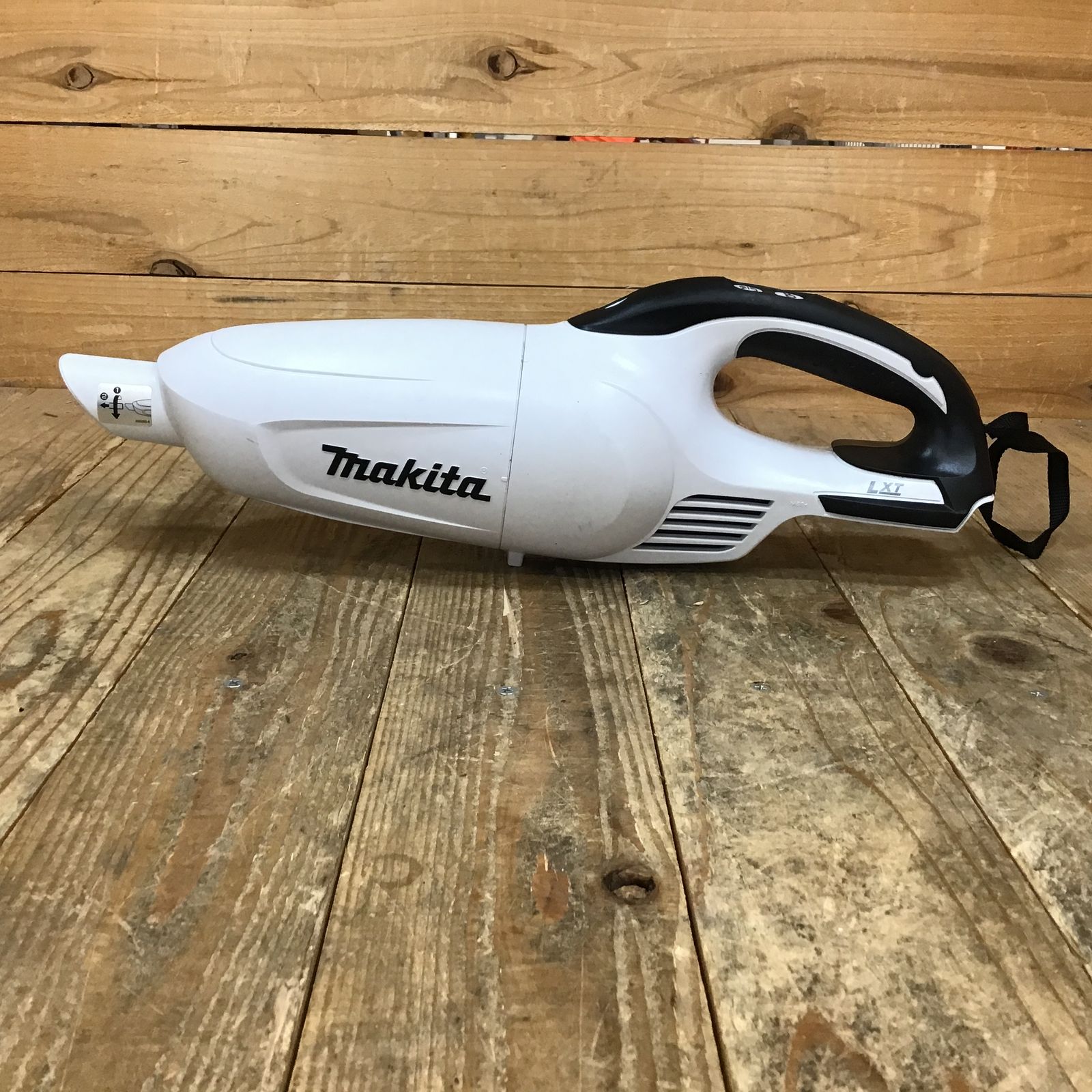 ☆マキタ(makita) コードレスクリーナー CL181FDRFW【所沢店
