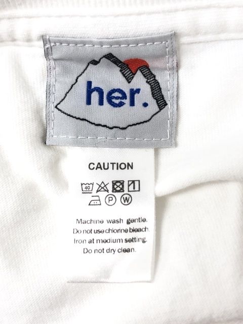 【中古】 HER. ハー 長袖Tシャツ ロンT ホワイト  111427018 中古】 HER. ハー 長袖Tシャツ ロンT ホワイト 111427018 - メルカリ